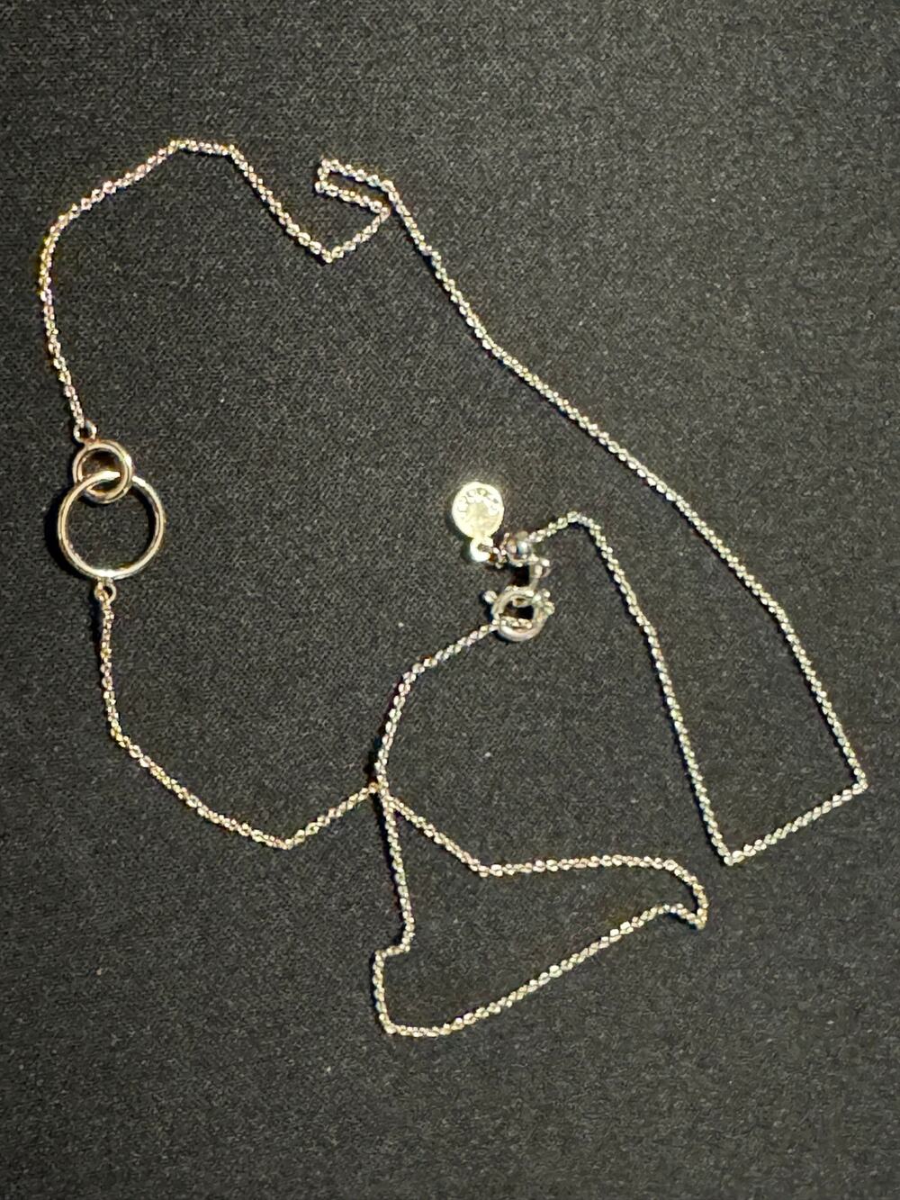 19in Gorjana Interlocking Gold Plated Circles 2 tone Silver